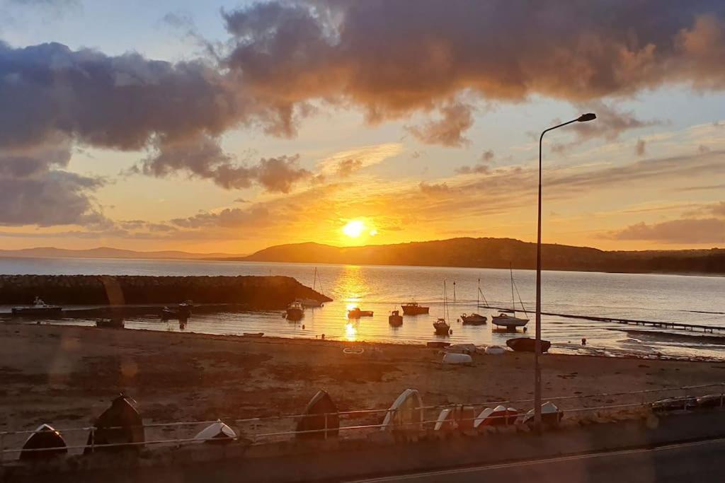 Welcome To The Beach House! Rhôs-on-Sea 외부 사진