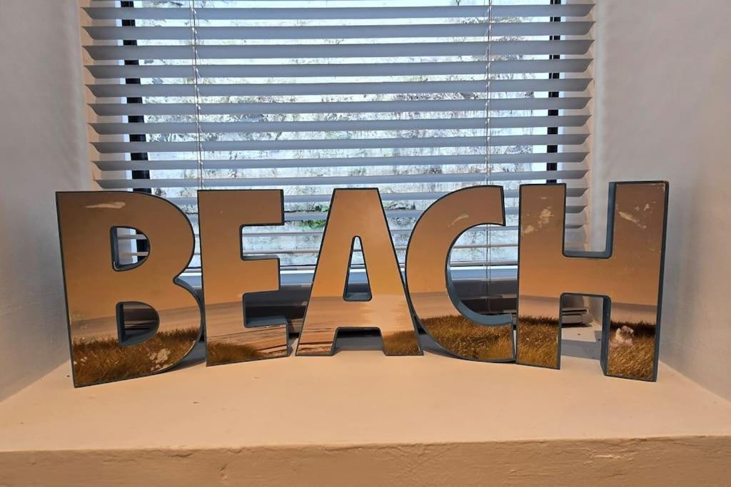 Welcome To The Beach House! Rhôs-on-Sea 외부 사진