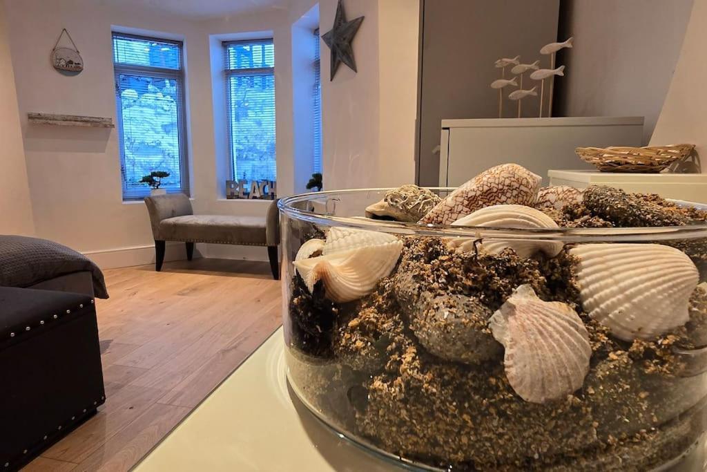 Welcome To The Beach House! Rhôs-on-Sea 외부 사진