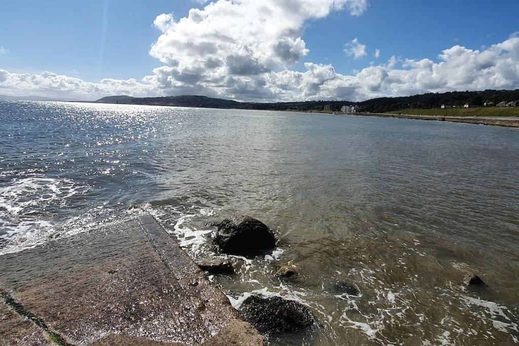 Welcome To The Beach House! Rhôs-on-Sea 외부 사진